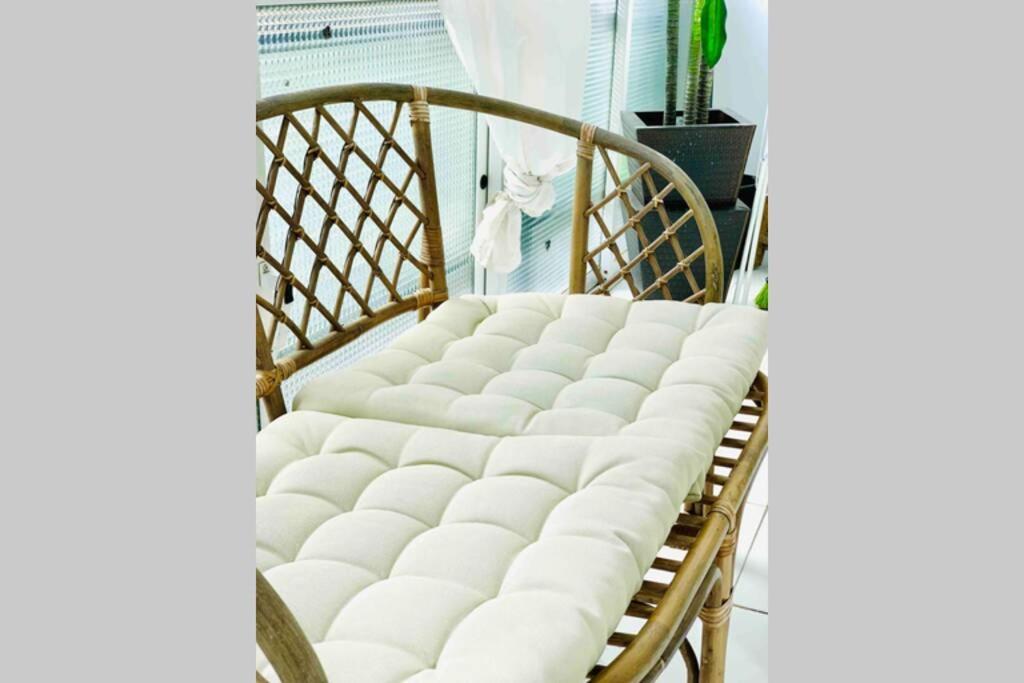 Begonia City Center Apartment 230 By Namaste Elite トレモリノス エクステリア 写真