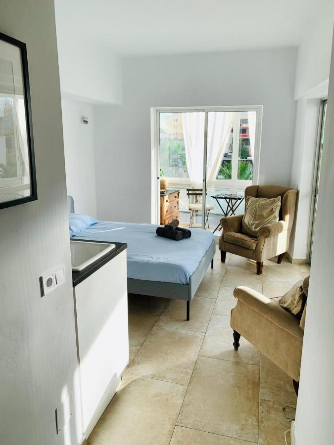 Begonia City Center Apartment 230 By Namaste Elite トレモリノス エクステリア 写真