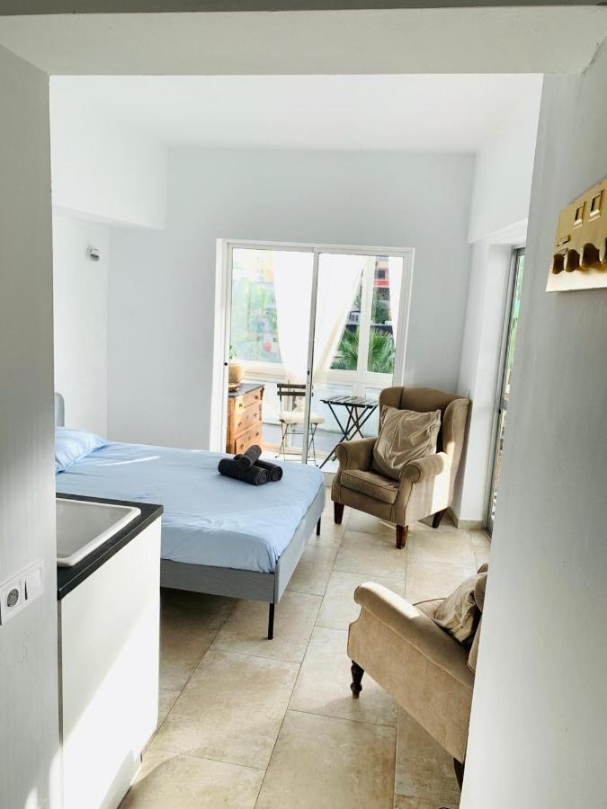 Begonia City Center Apartment 230 By Namaste Elite トレモリノス エクステリア 写真