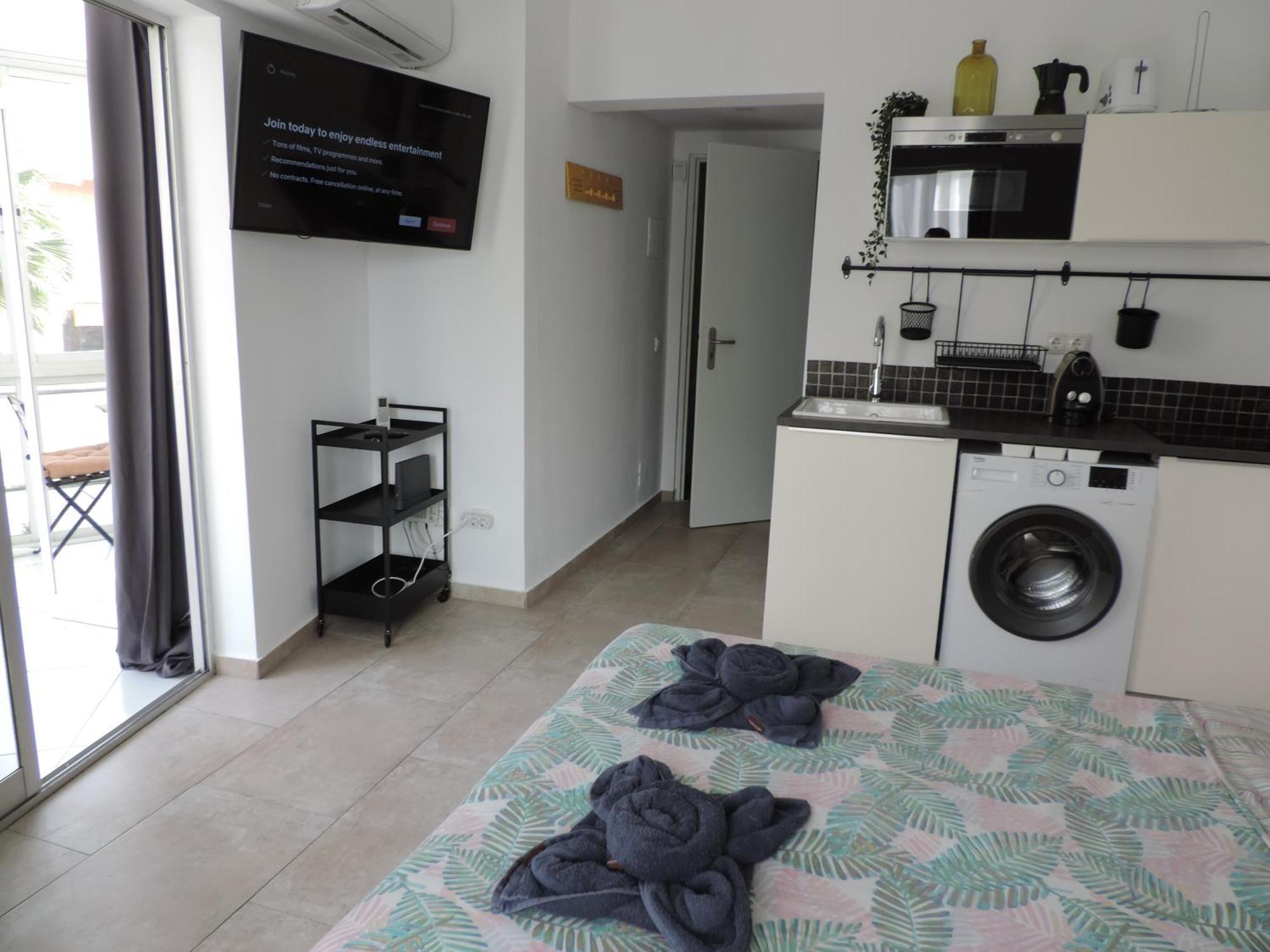 Begonia City Center Apartment 230 By Namaste Elite トレモリノス エクステリア 写真