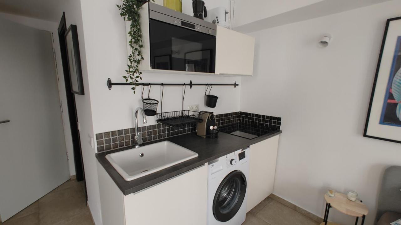 Begonia City Center Apartment 230 By Namaste Elite トレモリノス エクステリア 写真
