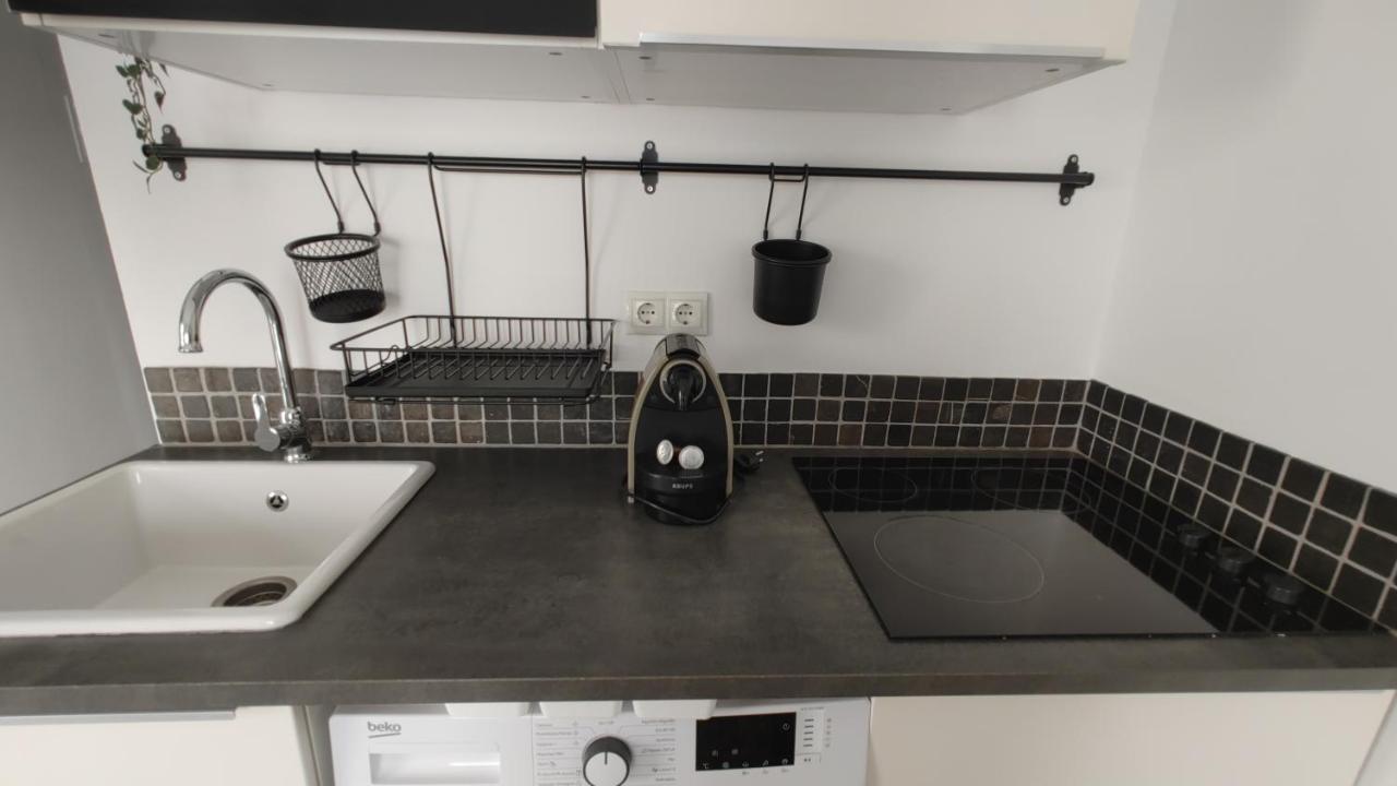 Begonia City Center Apartment 230 By Namaste Elite トレモリノス エクステリア 写真